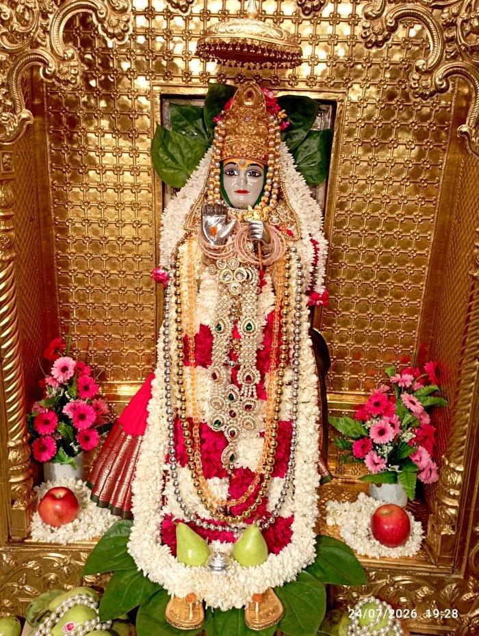 गुफा दर्शन