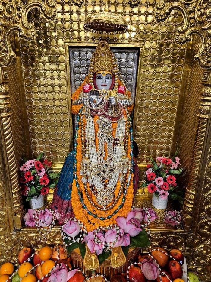 गुफा दर्शन