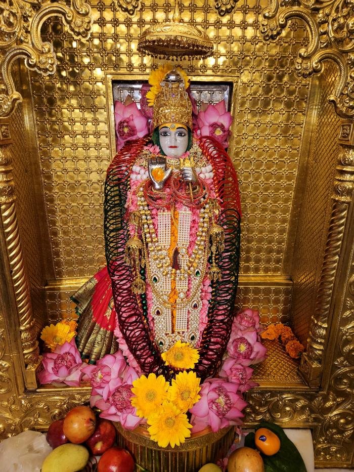 गुफा दर्शन