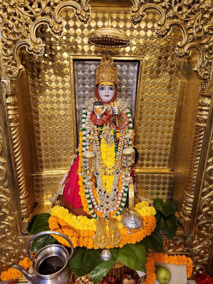 गुफा दर्शन