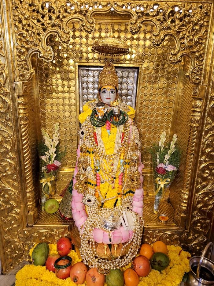 गुफा दर्शन