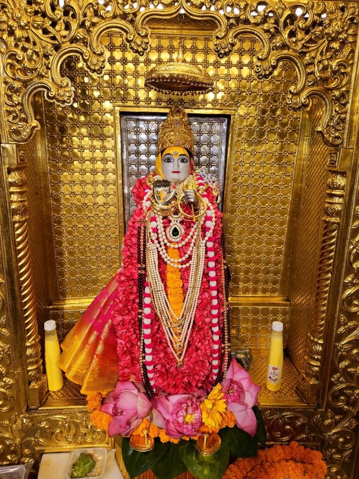 गुफा दर्शन