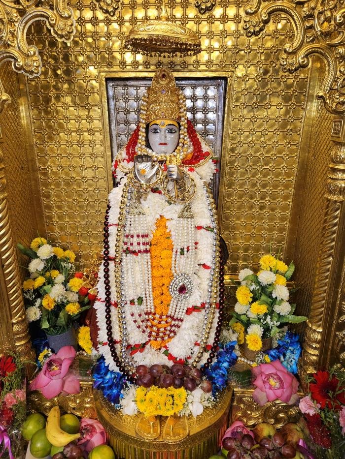 गुफा दर्शन