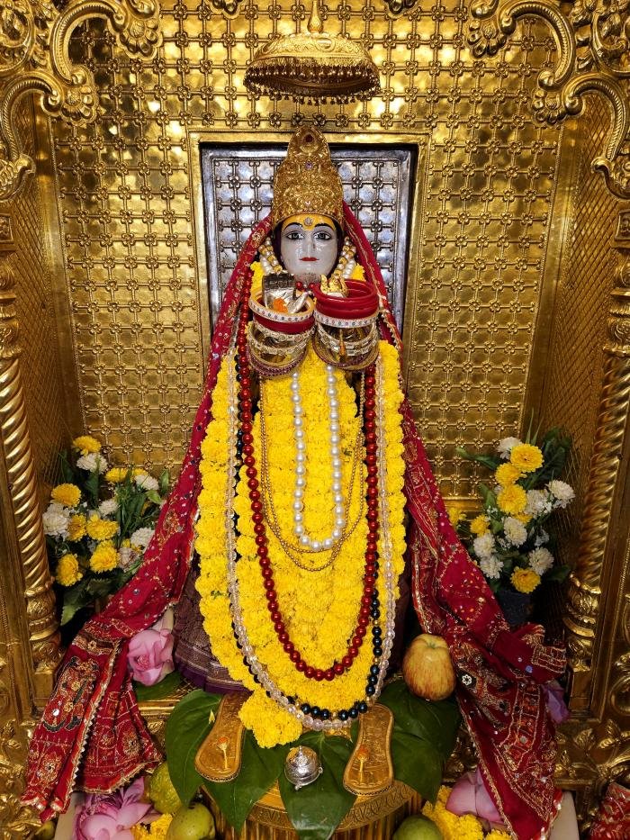 गुफा दर्शन