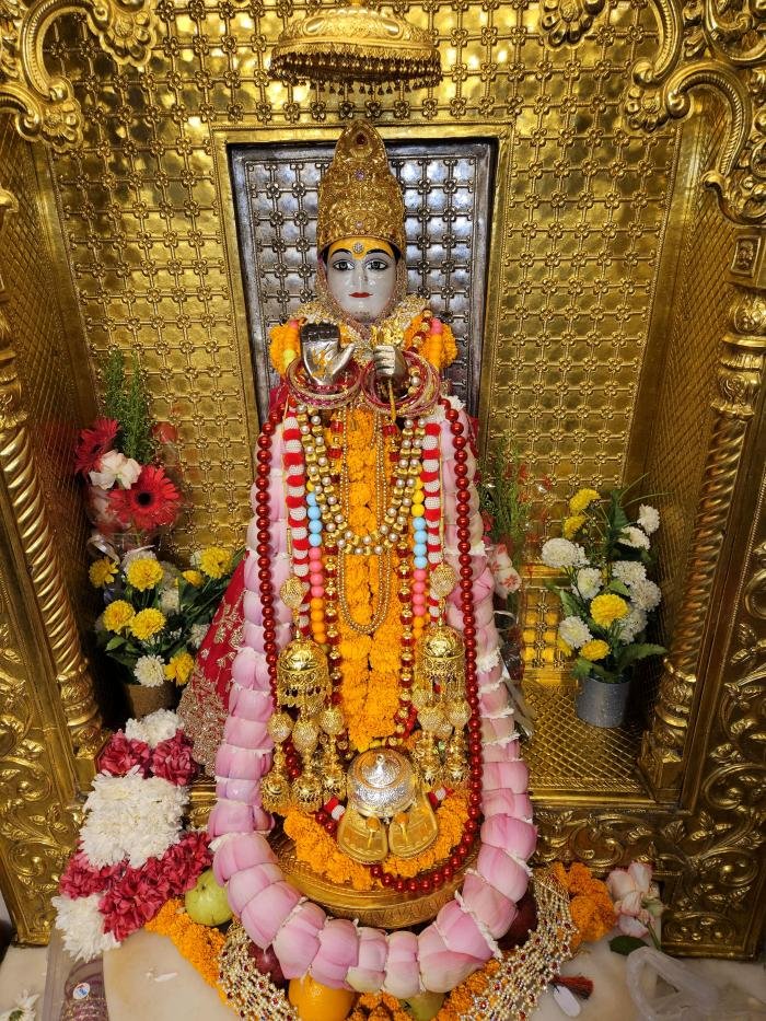 गुफा दर्शन