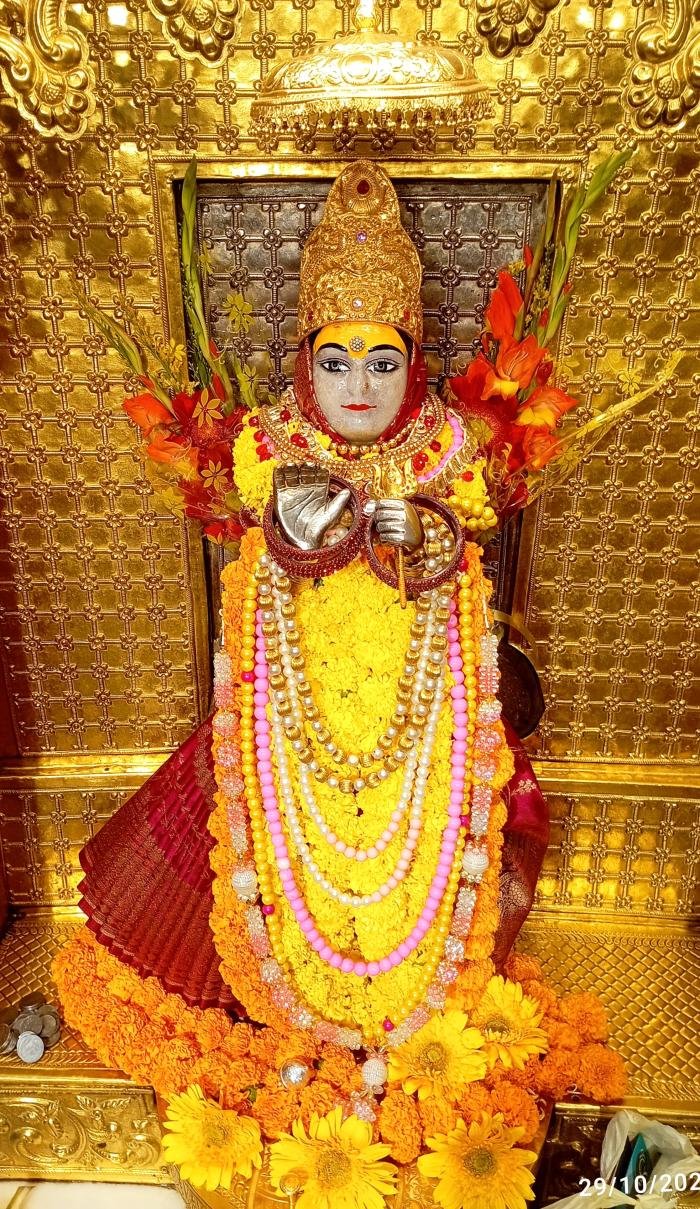 गुफा दर्शन